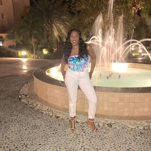 Meet your Posher, Tonya